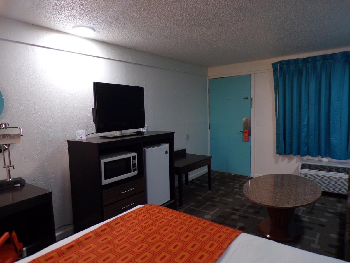Dover Inn And Suites المظهر الخارجي الصورة